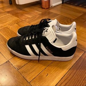 Adidas black sneakers